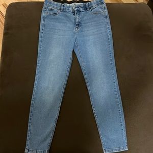 Curve appeal stretchy skinny Jean 10/30